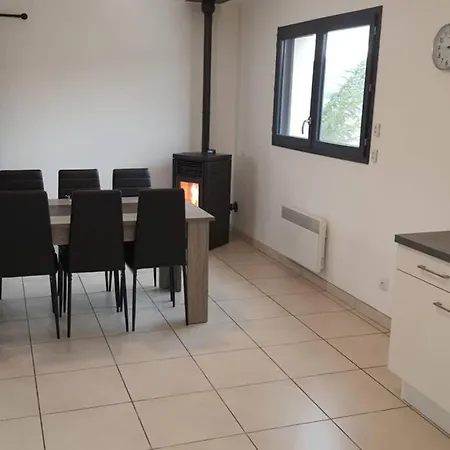 Confort Au Milieu De La Margeride Apartmán *