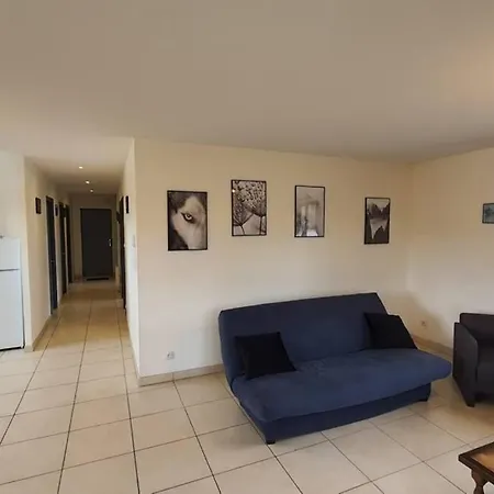 Confort Au Milieu De La Margeride