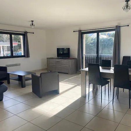 Apartment Confort Au Milieu De La Margeride Chateauneuf-de-Randon