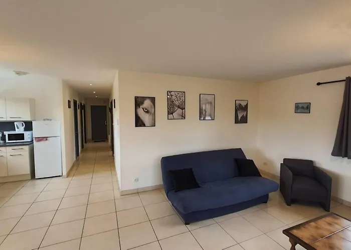 Confort Au Milieu De La Margeride