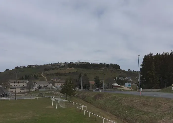 Lägenhet Confort Au Milieu De La Margeride Châteauneuf-de-Randon